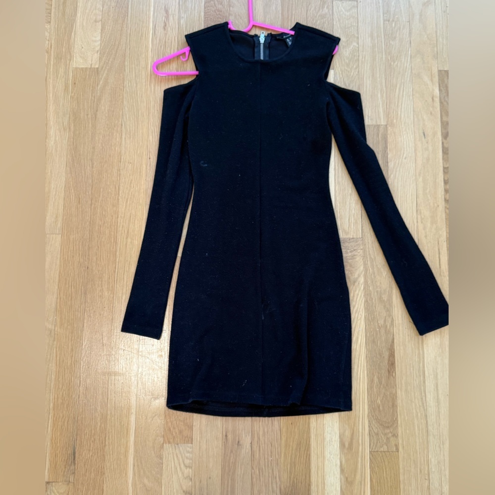Black Cold Shoulder Long Sleeve Bodycon Mini Dress Small Bloomingdale’s - Picture 1 of 5